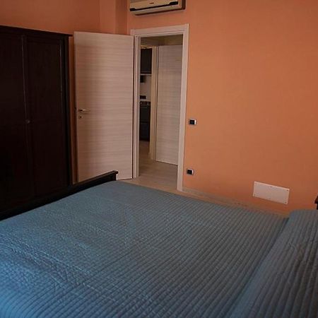 B&B Civico N.21 Каляри Екстериор снимка