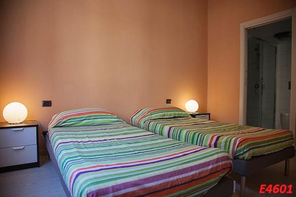 B&B Civico N.21 Каляри Екстериор снимка